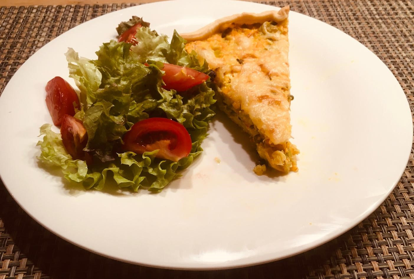 Herbstliche Kürbis-Quiche mit Mungobohnensprossen